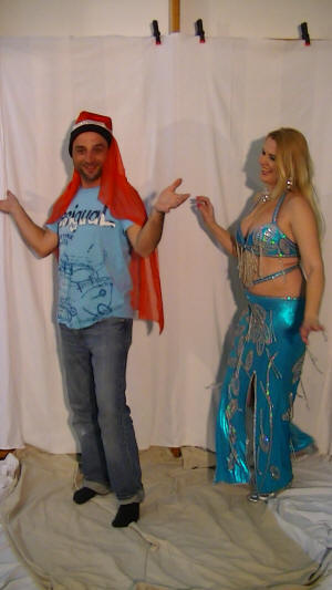 M�nner zum Bauchtanz