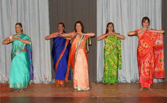 Bauchtanzgruppe el-kahira Wien Bollywood